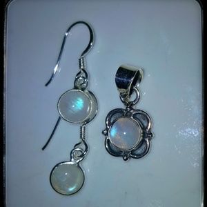 Rainbow Moonstone A+++ grade